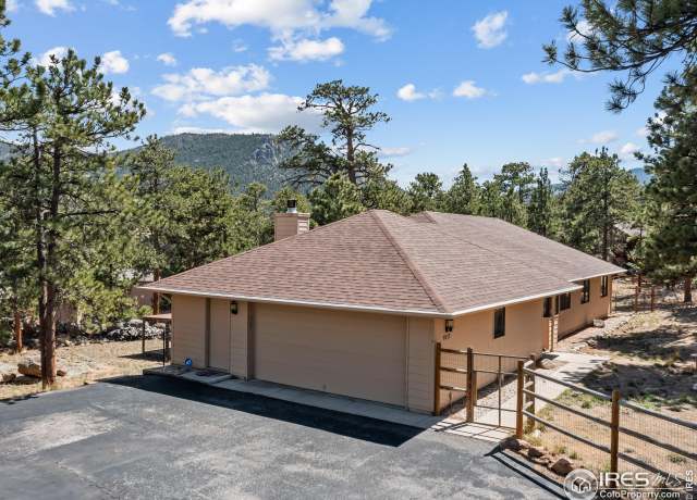 Property at 1017 Pine Knoll Dr, Estes Park, CO 80517, 3 beds, 2 baths