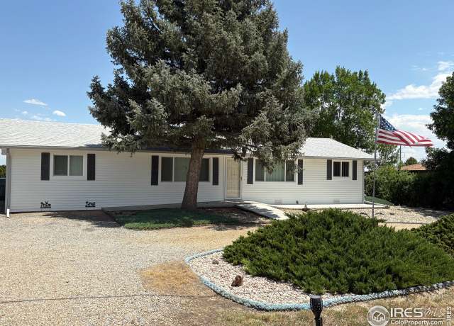 Property at 13600 Elmore Rd, Longmont, CO 80504, 3 beds, 2 baths