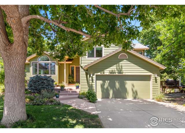 Property at 1117 Barberry Ct, Boulder, CO 80305, 4 beds, 2.5 baths