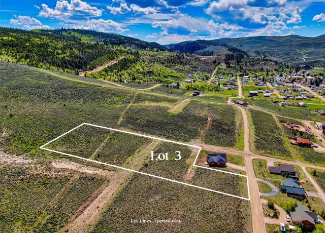 Property at 3 Ridgeway Ave, Hot Sulphur Springs, CO 80451