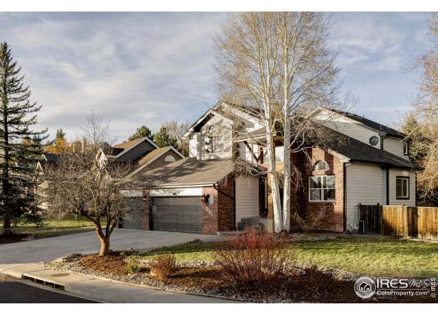 Property at 1012 Hobson Ct, Fort Collins, CO 80526, 5 beds, 3.5 baths