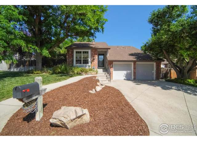 Property at 10995 W Half Moon Pass, Littleton, CO 80127, 4 beds, 2 baths