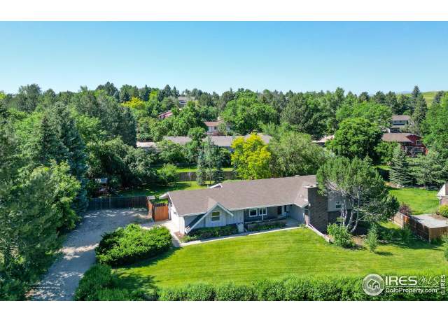 Property at 8942 Comanche Rd, Niwot, CO 80503, 4 beds, 3.5 baths