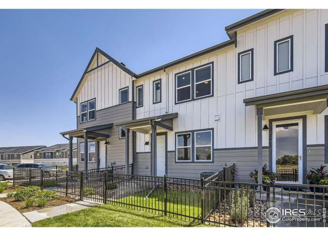 Property at 2743 Bear Springs Cir, Longmont, CO 80503, 3 beds, 2.5 baths