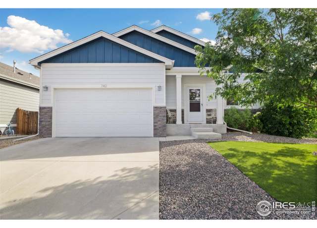 Property at 742 S Settlers Dr, Milliken, CO 80543, 3 beds, 2.5 baths