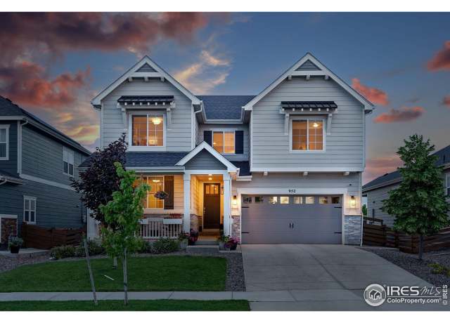 Property at 952 Pinecliff Dr, Erie, CO 80516, 5 beds, 3.5 baths