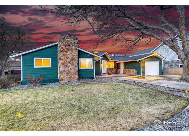Property at 319 Carter Ln, Longmont, CO 80501, 4 beds, 2.5 baths