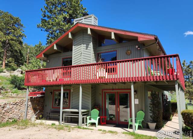 Property at 88 Pinyon Trl, Estes Park, CO 80517, 4 beds, 3 baths