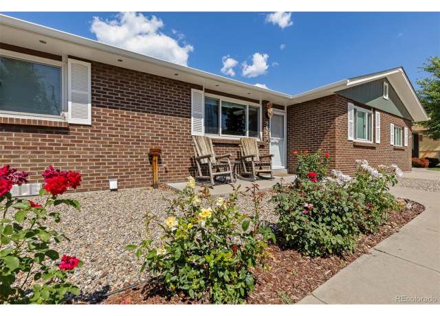 Property at 5075 Simms Pl, Wheat Ridge, CO 80033, 6 beds, 4 baths