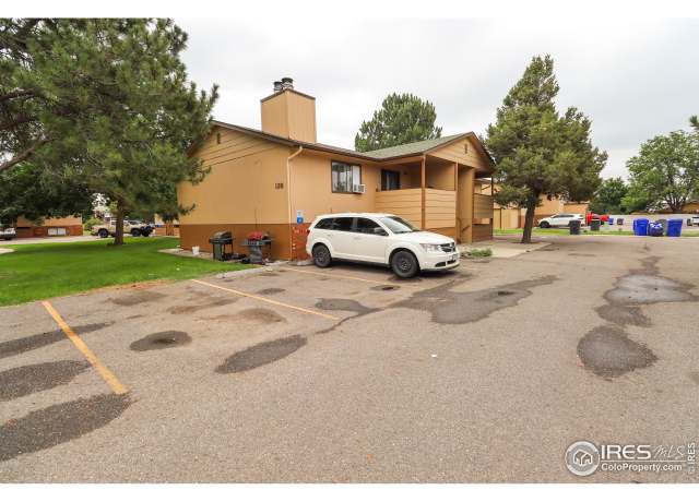 Property at 126 Juniper Pl, Loveland, CO 80538, 8 beds, 4 baths