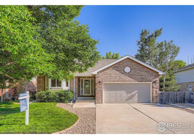 Property at 2615 Falcon Dr, Longmont, CO 80503, 4 beds, 3 baths