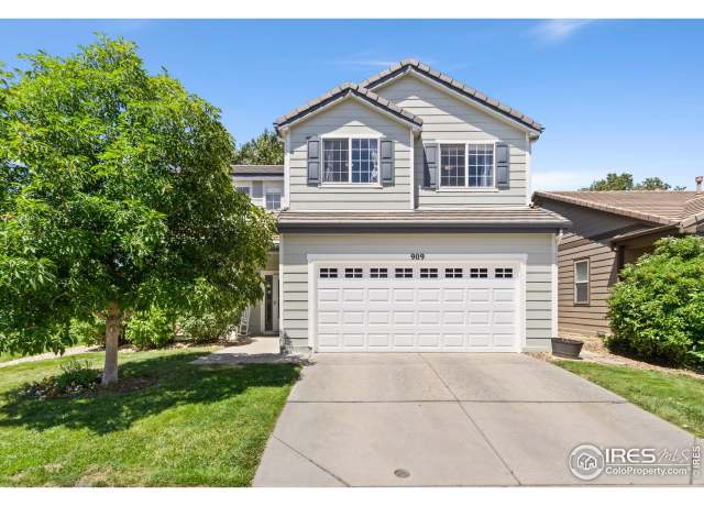 Property at 909 Glenloch Dr, Fort Collins, CO 80524, 3 beds, 2.5 baths