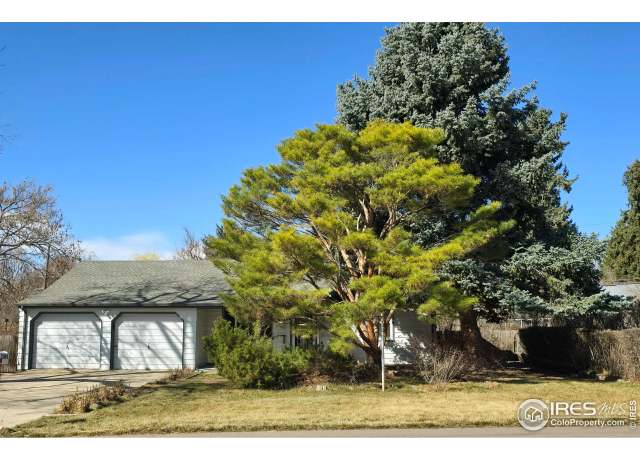 Property at 2085 Carr St, Lakewood, CO 80214, 2 beds, 1 bath