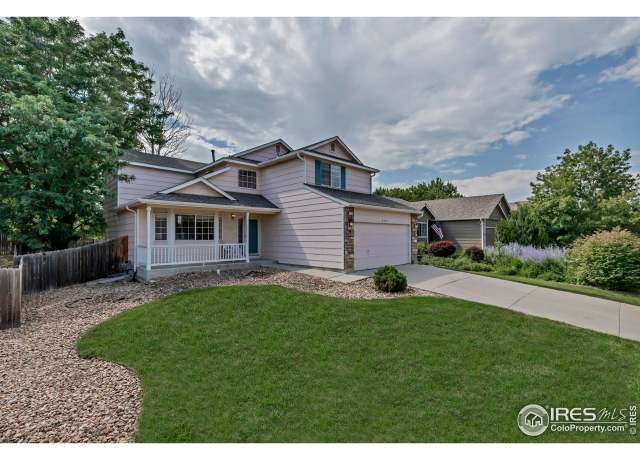 Property at 2127 Astoria Ln, Longmont, CO 80504, 5 beds, 3.5 baths