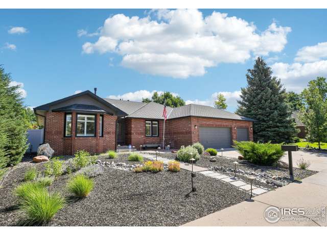 Property at 1806 Crestone Ct, Longmont, CO 80504, 5 beds, 3 baths