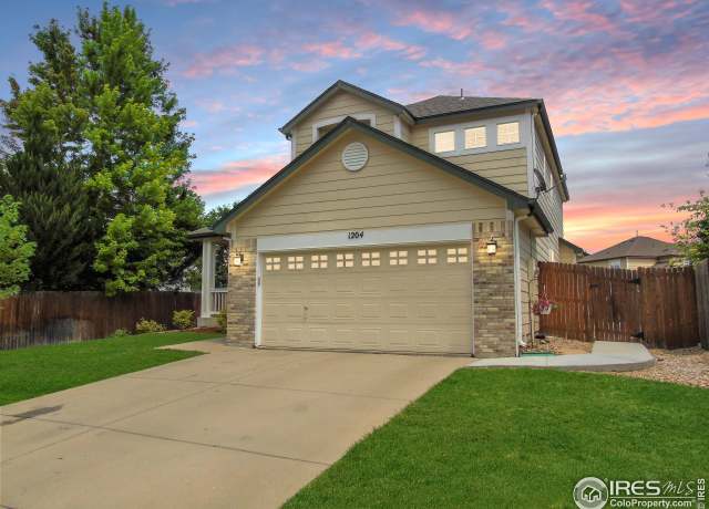 Property at 1204 Ptarmigan Dr, Longmont, CO 80504, 5 beds, 2.5 baths