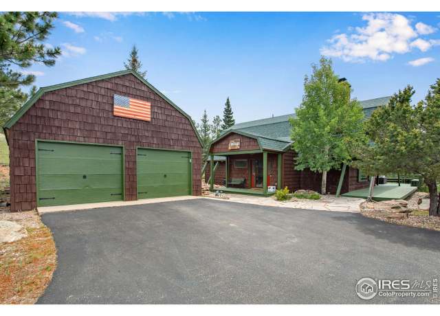 Property at 855 Mount Champion Dr, Livermore, CO 80536, 3 beds, 2 baths
