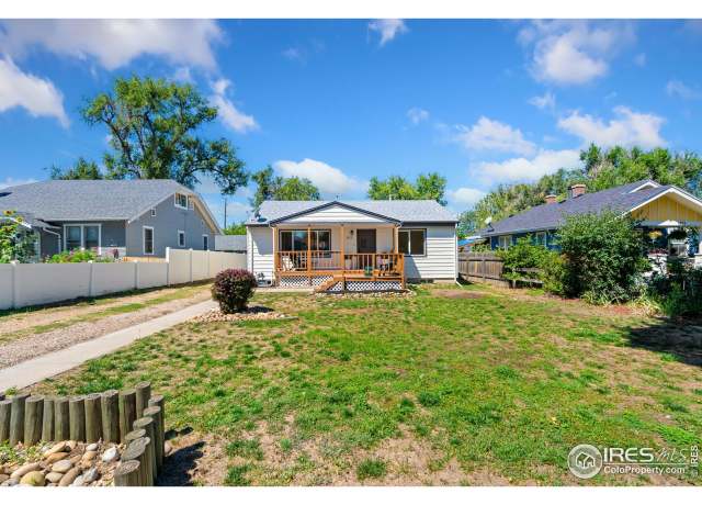 Property at 1425 16th Ave, Greeley, CO 80631, 3 beds, 2 baths