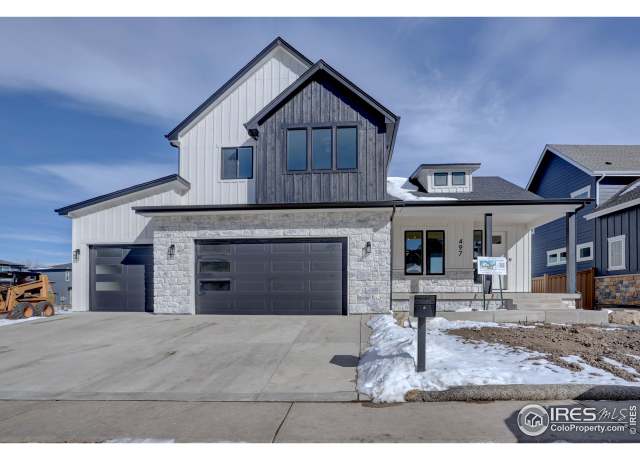 Property at 497 Muirfield Cir, Louisville, CO 80027, 5 beds, 3.5 baths