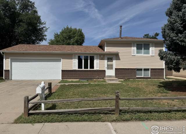Property at 1803 30th Ave, Greeley, CO 80634, 3 beds, 2.5 baths