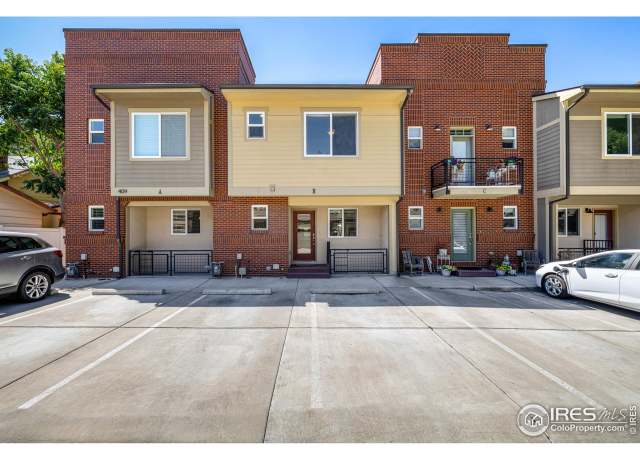 Property at 409 Terry St Unit B, Longmont, CO 80501, 3 beds, 2.5 baths