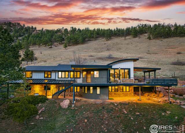 Property at 664 Sunshine Canyon Dr, Boulder, CO 80302, 5 beds, 4 baths