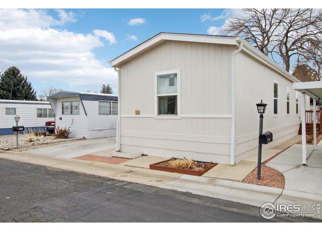 Property at 900 Mountain View Ave #122, Longmont, CO 80501, 3 beds, 2 baths