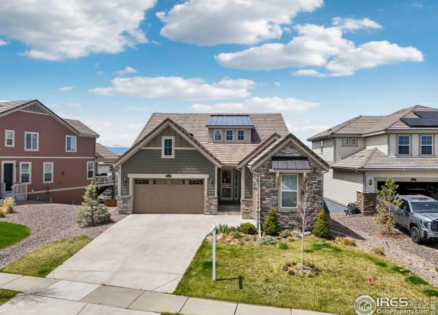 Property at 3047 Grizzly Peak Dr, Broomfield, CO 80023, 4 beds, 3 baths