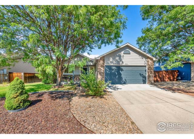Property at 844 Kaitlyn Cir, Loveland, CO 80537, 3 beds, 3 baths