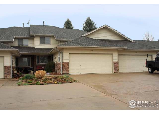 Property at 226 S 3rd St, Berthoud, CO 80513, 4 beds, 3.5 baths