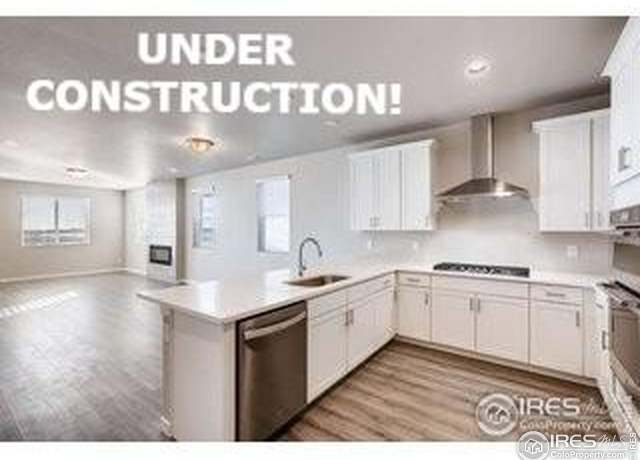 Property at 2740 Bear Spgs, Longmont, CO 80503, 3 beds, 2.5 baths