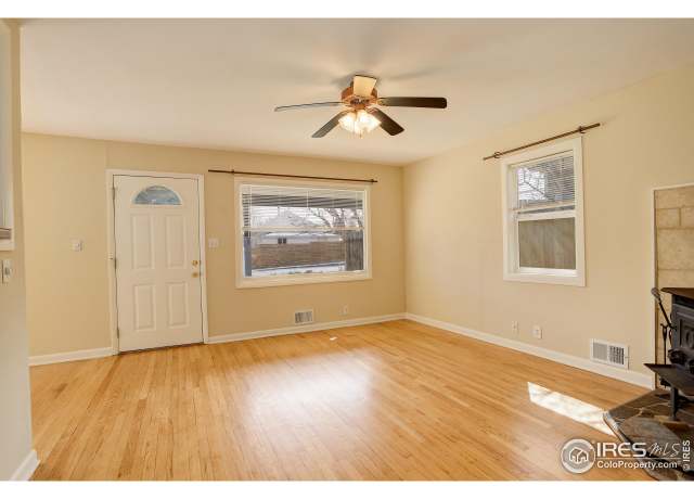 Property at 503 E Oak St, Lafayette, CO 80026, 2 beds, 1.5 baths
