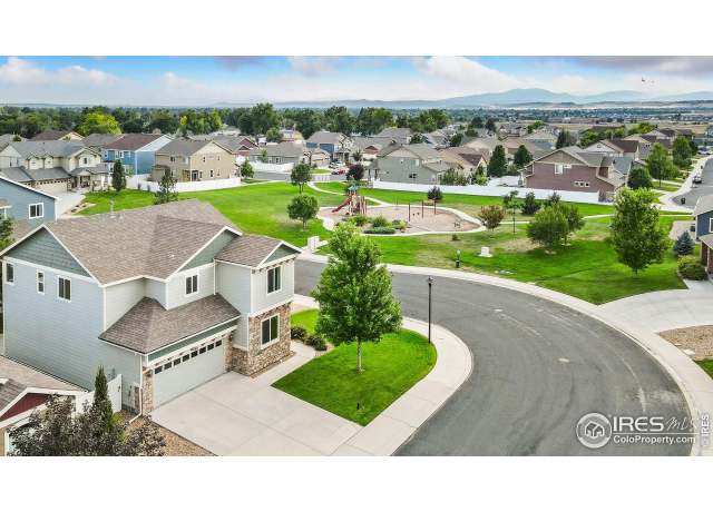 Property at 486 Osceola Dr, Loveland, CO 80538, 4 beds, 2.5 baths