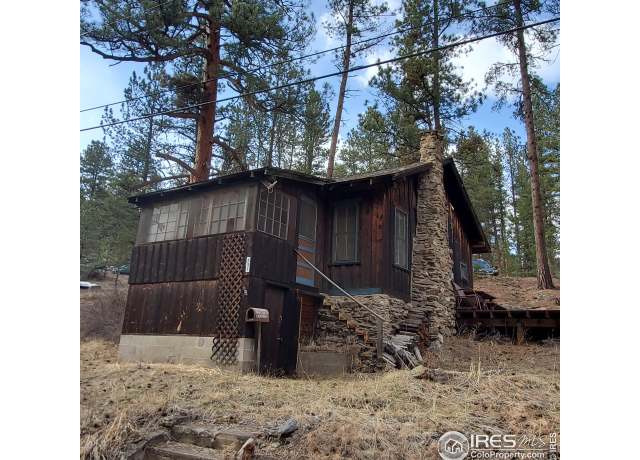 Property at 331 Fox Creek Rd, Glen Haven, CO 80532, 2 beds