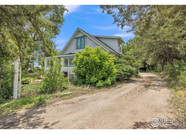 Property at 320 Road r, Brush, CO 80723, 5 beds, 3 baths