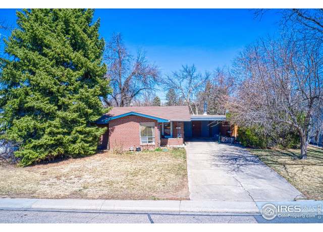 Property at 1212 Springfield Dr, Fort Collins, CO 80521, 3 beds, 2 baths