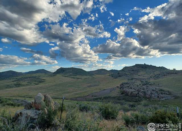 Property at 887 Rainbows End, Livermore, CO 80536