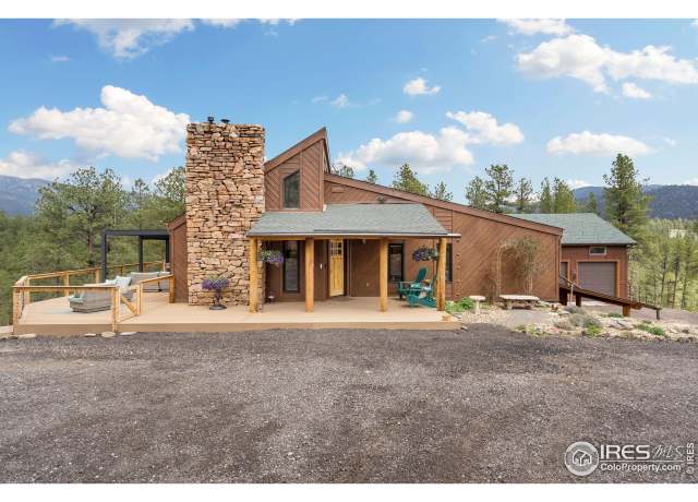 Property at 161 Lone Wolf Rd, Loveland, CO 80537, 3 beds, 2 baths