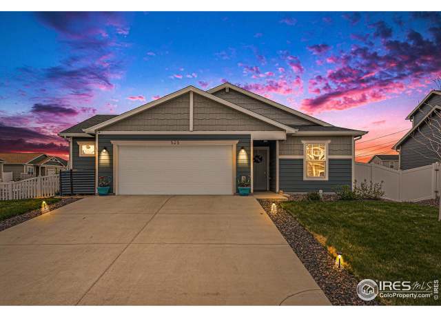 Property at 525 Bonneville Ave, Fort Lupton, CO 80621, 3 beds, 2 baths