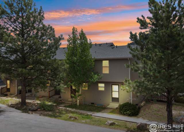 Property at 321 Big Horn Dr Unit E-4, Estes Park, CO 80517, 3 beds, 1.5 baths