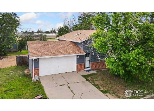 Property at 1833 Delwood Ave, Greeley, CO 80631, 5 beds, 2 baths