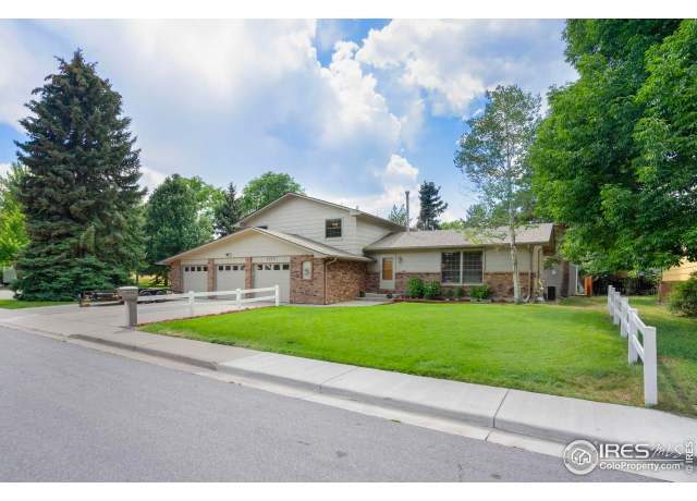 Property at 2719 Gaylord Dr, Loveland, CO 80537, 3 beds, 2.5 baths