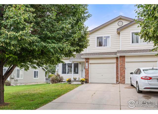 Property at 3104 Swan Point Dr, Evans, CO 80620, 3 beds, 3.5 baths