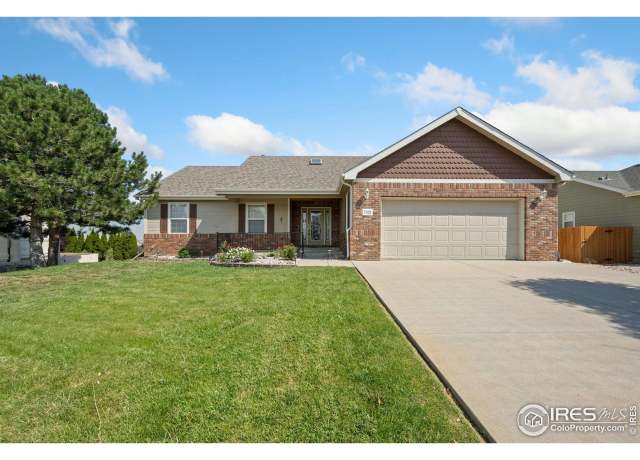 Property at 7421 18th St, Greeley, CO 80634, 4 beds, 3 baths