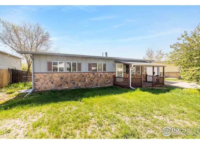 Property at 1902 Diana Dr, Loveland, CO 80537, 3 beds, 1 bath