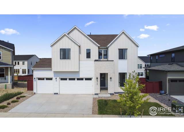 Property at 1728 Center Pivot Dr, Windsor, CO 80550, 5 beds, 4 baths