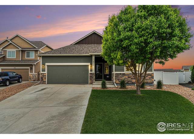 Property at 614 Park Edge Cir, Windsor, CO 80550, 5 beds, 3 baths