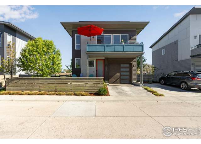 Property at 725 Amelia Ln, Lafayette, CO 80026, 3 beds, 2 baths
