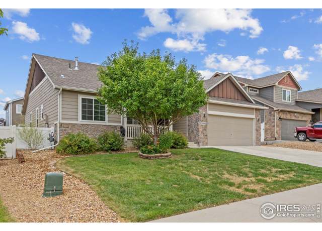 Property at 2302 74th Ave, Greeley, CO 80634, 3 beds, 2 baths