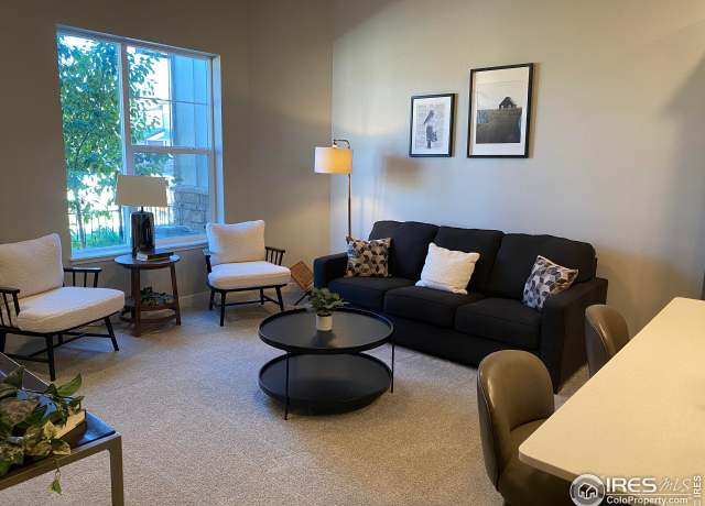 Property at 4110 S Park Dr, Loveland, CO 80538, 2 beds, 2.5 baths